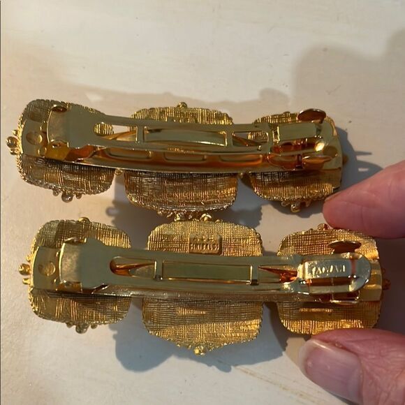 Vintage Victorian Style Costume Gold&White Center  Hair Barrettes Set of 2 - Picture 7 of 7